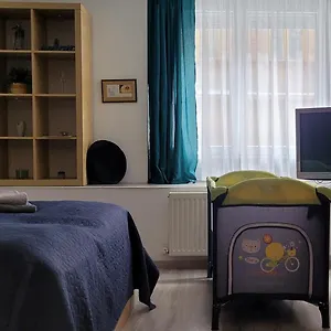  Apartmán Away From @budapest Center